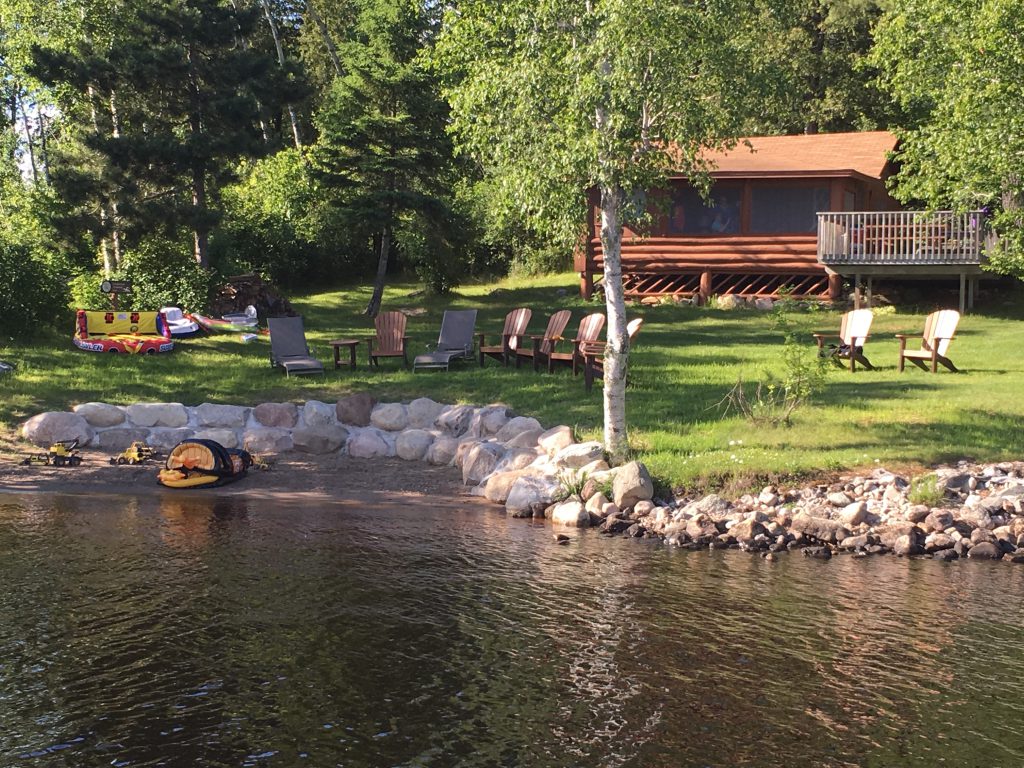Cabins-Northern Minnesota Resorts-River Point Resort-Log Cabin Lakefront