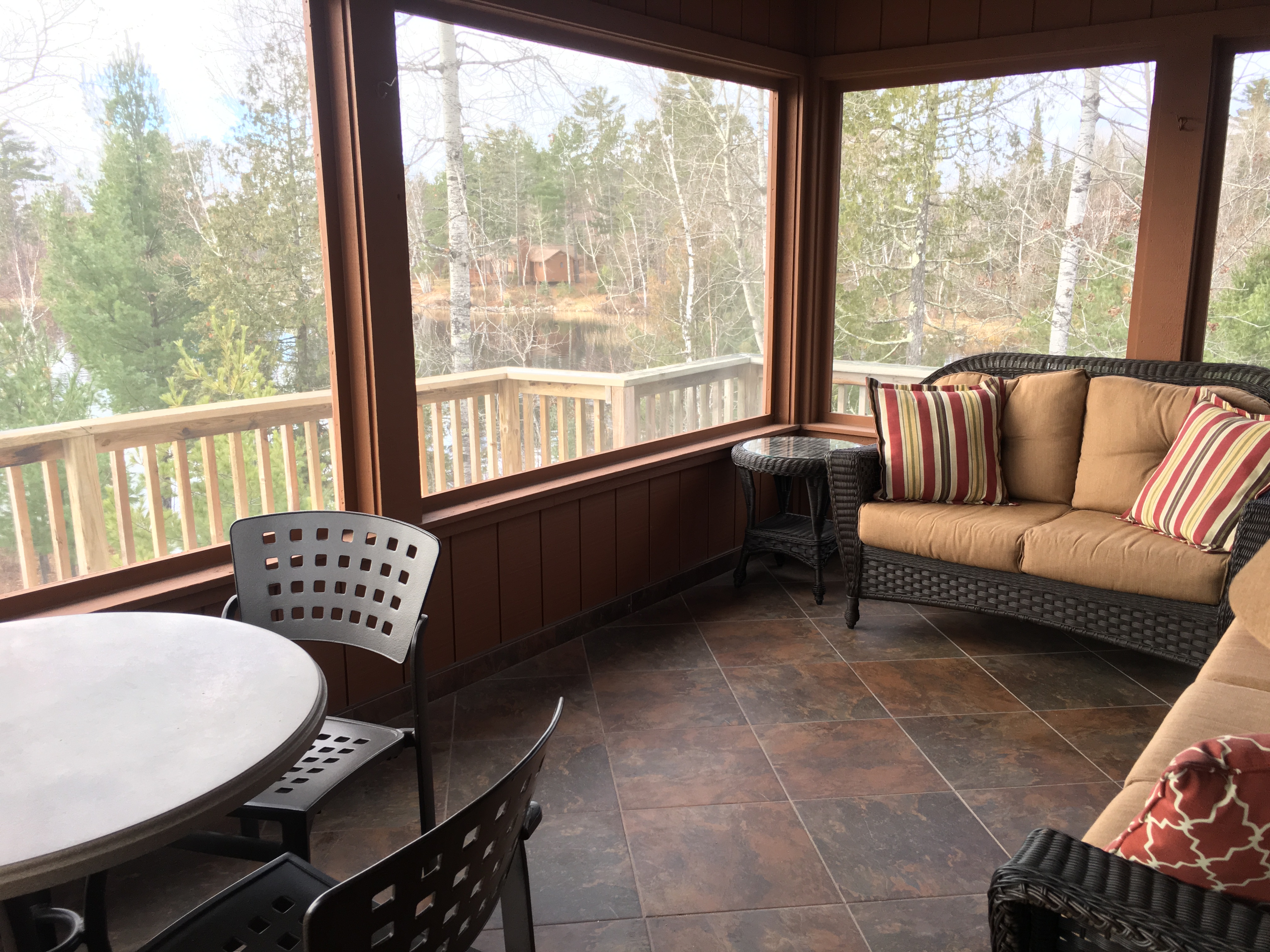 Ely Minnesota Vacation Home Rentals-Ely MN Cabins-Screen Porch-River Point Resort